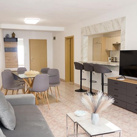 Two Identical Designer 2Bd Flats With Sea View In Balchik By Flat Mаnager Apartment ภายนอก รูปภาพ