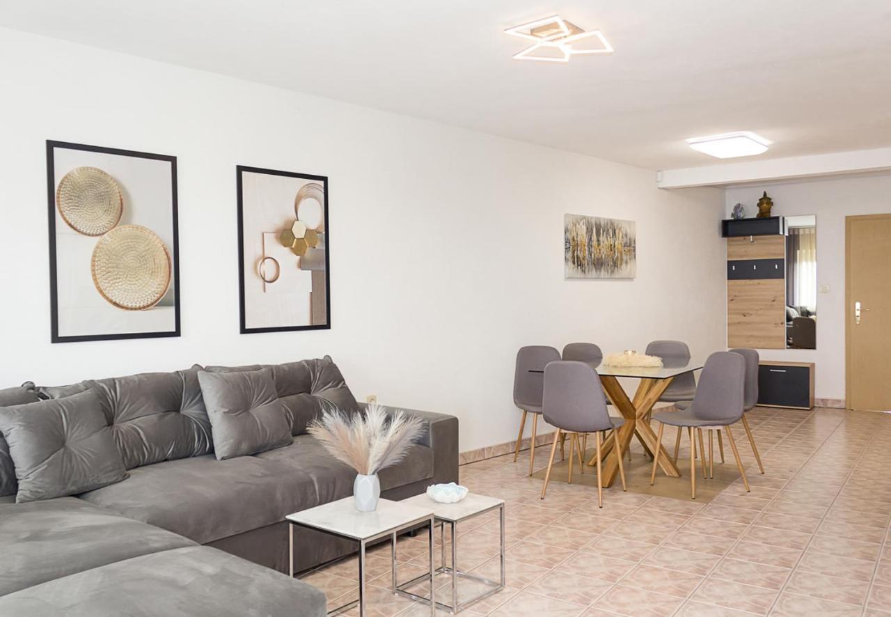 Two Identical Designer 2Bd Flats With Sea View In Balchik By Flat Mаnager Apartment ภายนอก รูปภาพ